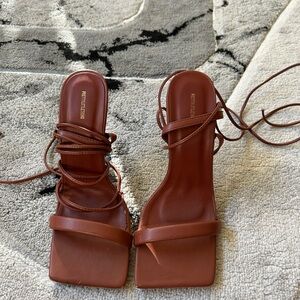 PrettyLittleThing Brown Strappy Square-Toe Tie Sandals